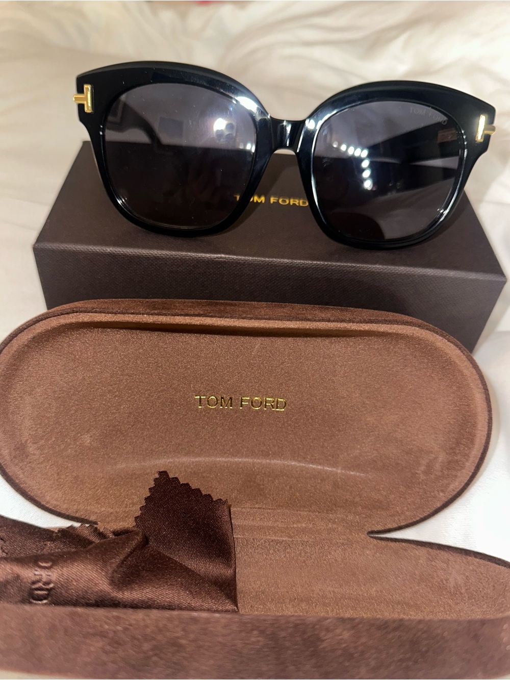 Tom Ford Black Gradient Oversized Cat-Eye Sunglasses w/Case Box  - EUC